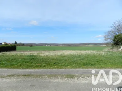 Terrain à bâtir à Le Plessis aux Bois (77165)