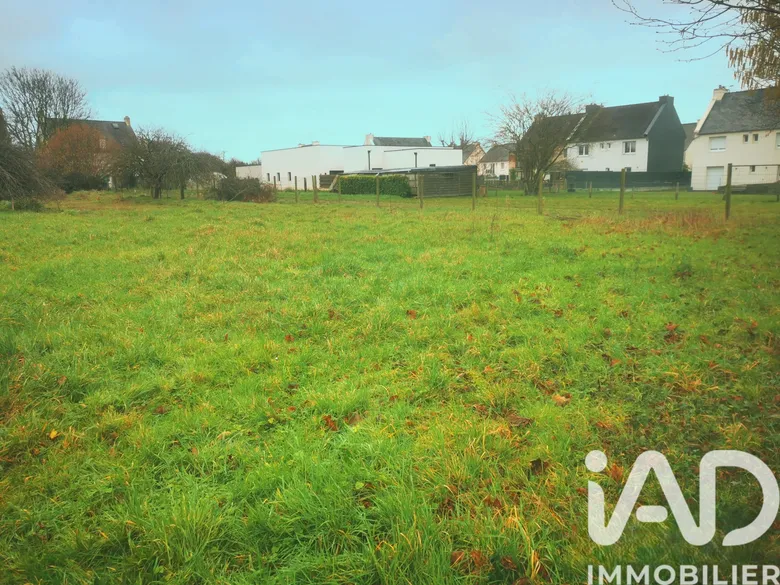 Terrain à Ploufragan (22440) · 84 500 €