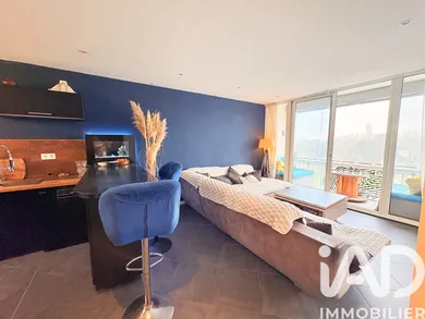 Apartment in Nantes (44200)