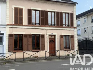 Apartment in Montereau-Fault-Yonne (77130)