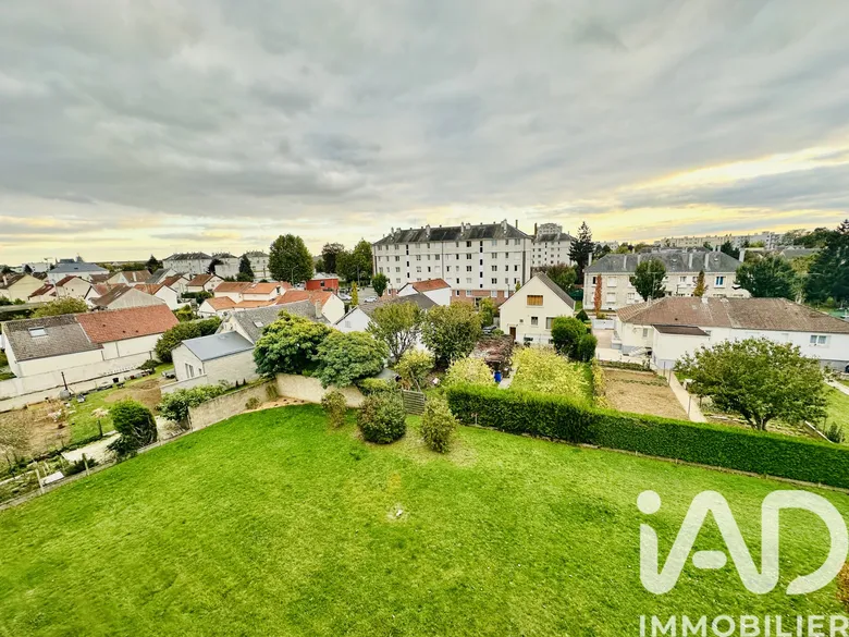 Appartement 3 pièces 56 m² · à Mainvilliers · 56,4 m² · 99 000 €