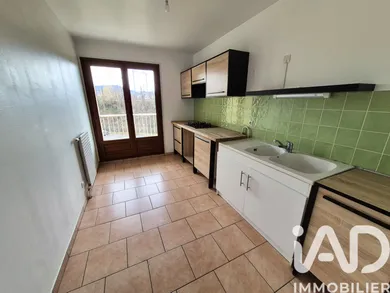 Apartment in Moirans (38430)