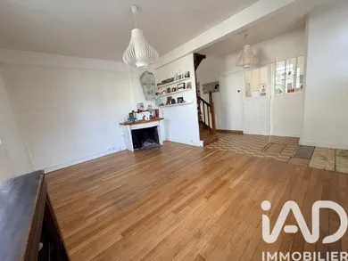Townhouse in Tours (37000)