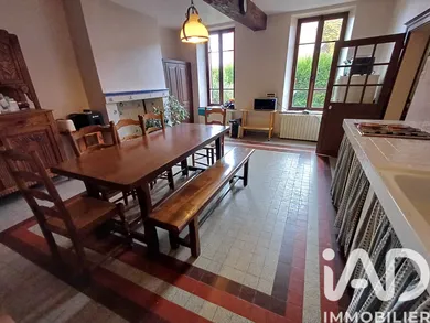 Maison de campagne à Saint-Maurice-aux-Riches-Hommes (89190)