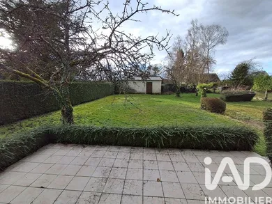 Detached house in Conlie (72240)