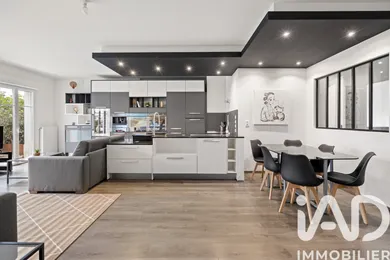 Apartment in Chessy (77700)