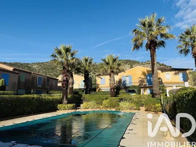 Townhouse in Le Plan-de-la-Tour (83120)