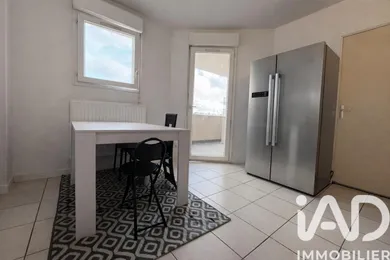 Appartement à Évry (91000)