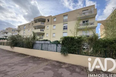 Appartement à Évry (91000)