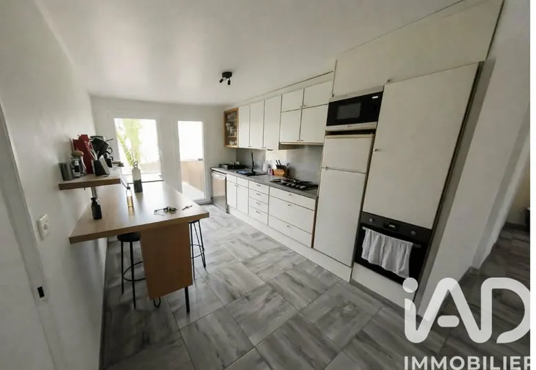 Appartement 3 pièces 61 m² · à Saint-Jacques-de-la-Lande · 61 m² · 199 500 €