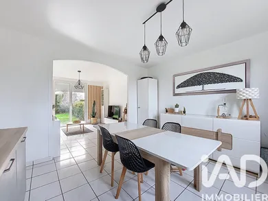 Townhouse in Barentin (76360)