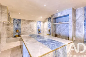 Maison traditionnelle à Montfermeil (93370)