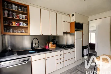 Apartment in Saint-Jacques-de-la-Lande (35136)