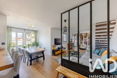 Duplex in Carrières-sous-Poissy (78955)