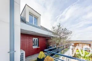 Duplex in Carrières-sous-Poissy (78955)