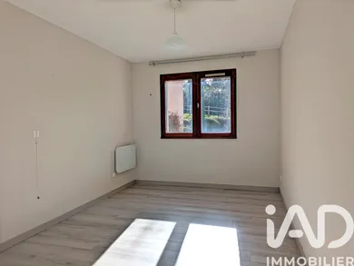 Apartment in Aix-en-Provence (13100)