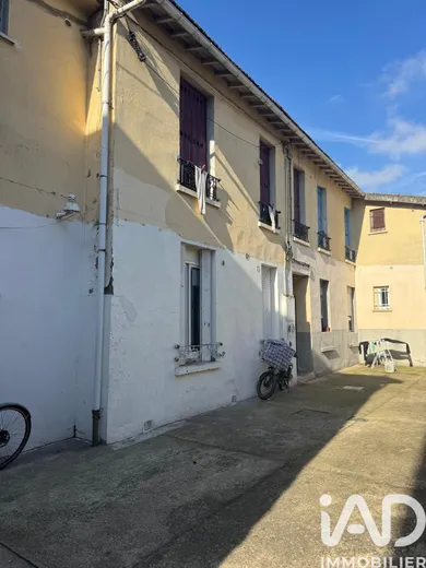 Appartement à Stains (93240)