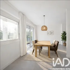 Apartment in Garches (92380)