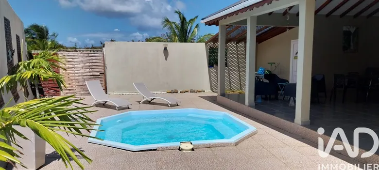 Immeuble 2 pièces 162 m² · à Saint- Francois · 162 m² · 609 000 €