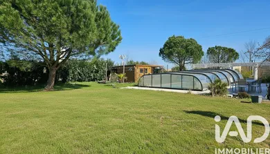 Detached house in Clam (17500)