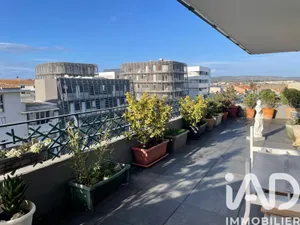 Apartment in Sète (34200)