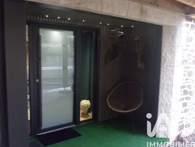 Mansion in Quimper (29000)