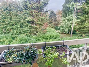 Apartment in Vaucresson (92420)