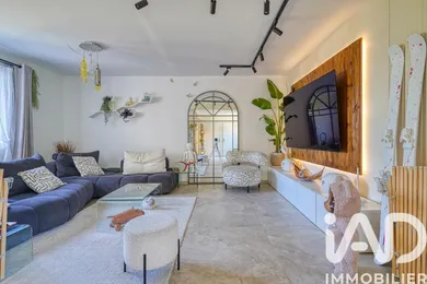 House in Cachan (94230)