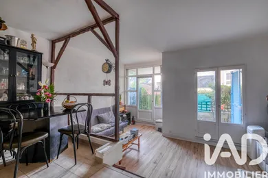 Apartment in Évry (91000)