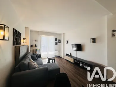 Appartement à Villeneuve-Loubet (06270)