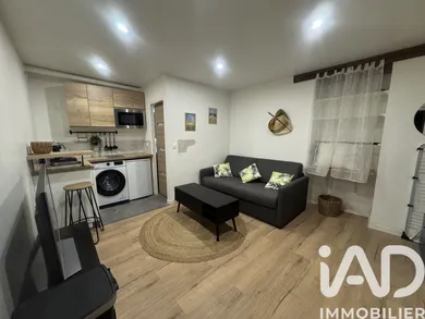 Studio à Versailles (78000)