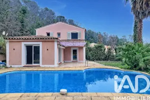 Maison à La Colle-sur-loup (06480)