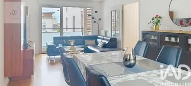 Apartment in Thiais (94320)