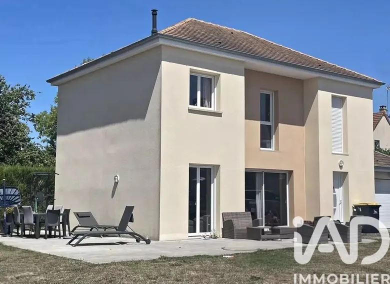 Maison 4 pièces 111 m² · à Asnelles · 111 m² · 327 000 €