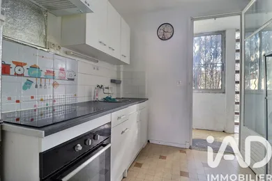 Apartment in Aix-en-Provence (13100)