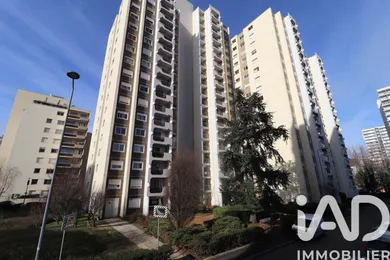 Appartement à Saint-Étienne (42000)