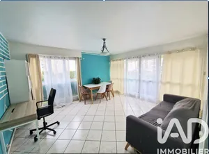 Apartment in Yerres (91330)