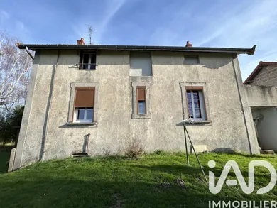 House in Mesvres (71190)