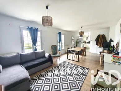 House in Laval (53000)