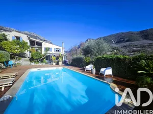 Domain in Le Bar-sur-Loup (06620)