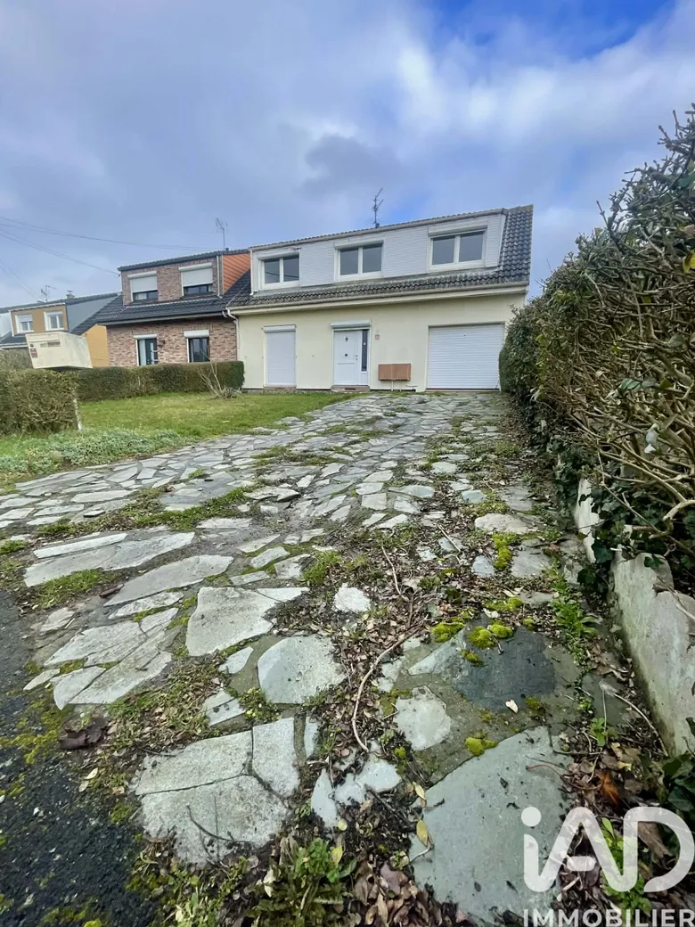 Maison 6 pièces 110 m² · à Haisnes · 110 m² · 210 000 €