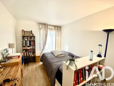 Apartment in Suresnes (92150)