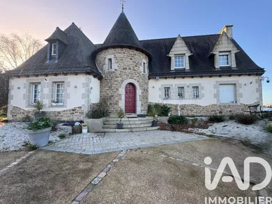 Mansion in Saint-Gilles-les-Bois (22290)
