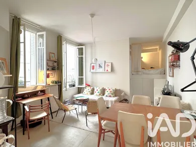 Apartment in Paris (75018)