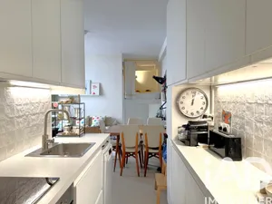 Apartment in Paris (75018)