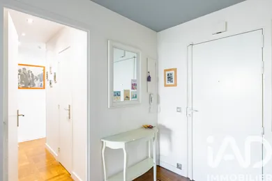 Apartment in Garches (92380)