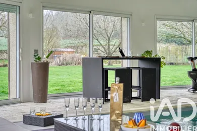 Architectural house in SERANS (60240)