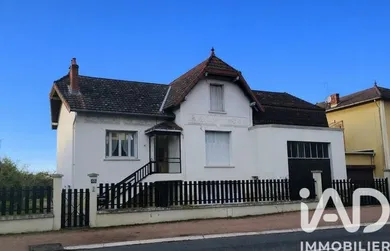 Maison de ville à Abrest (03200)