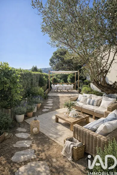 Townhouse in Sainte-Maxime (83120)