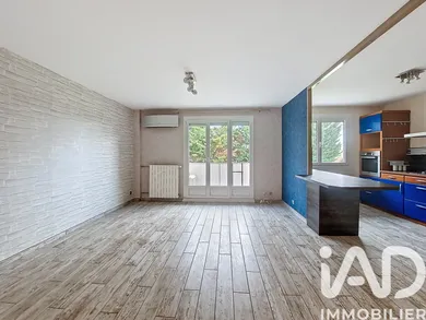 Apartment in Décines-Charpieu (69150)